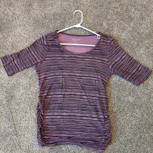 Kohl's maternity shirt